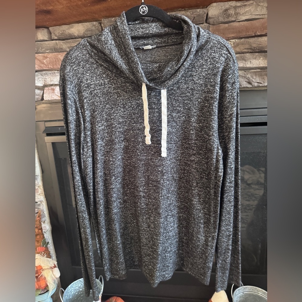 NWOT J. Crew Women’s Charcoal Hooded Sweater Size Small
